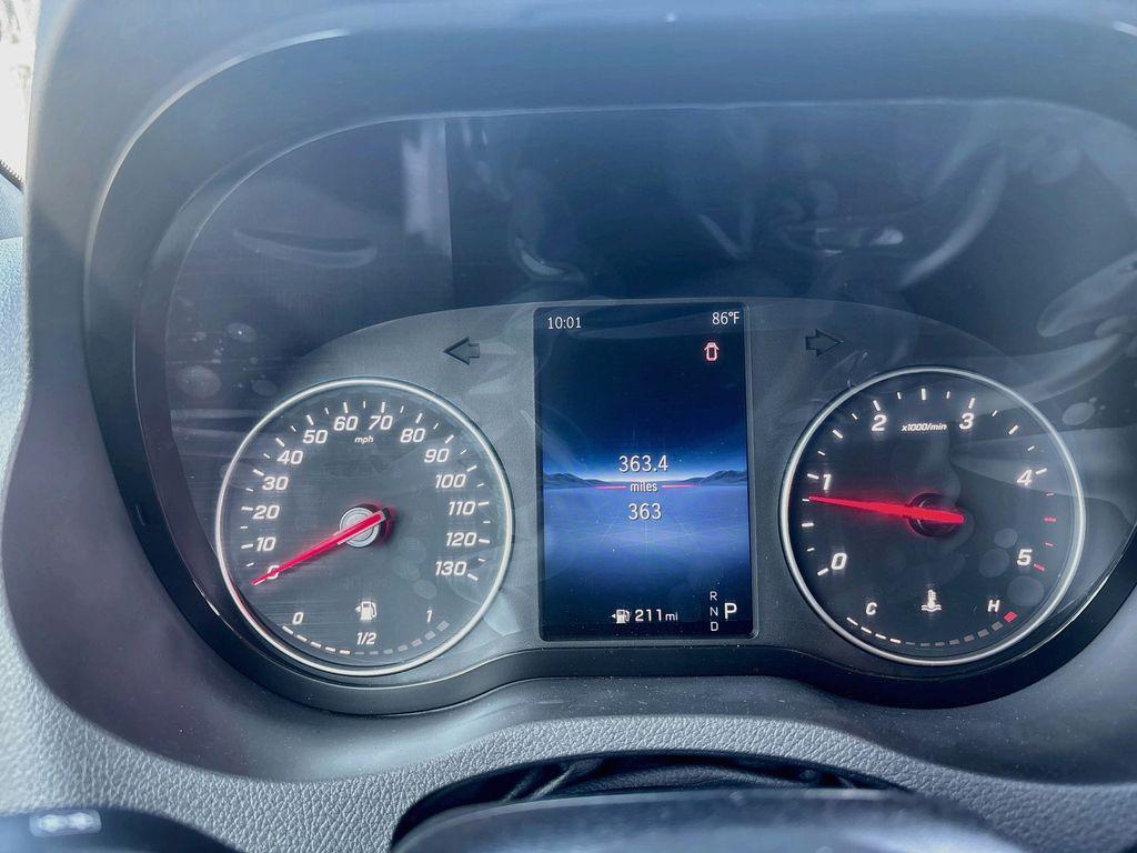 Mercedes-Benz Sprinter view 26