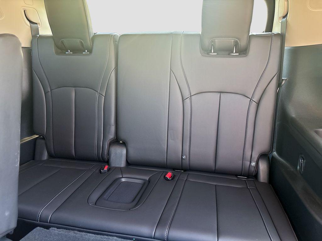 used 2025 INFINITI QX60 car, priced at $39,299