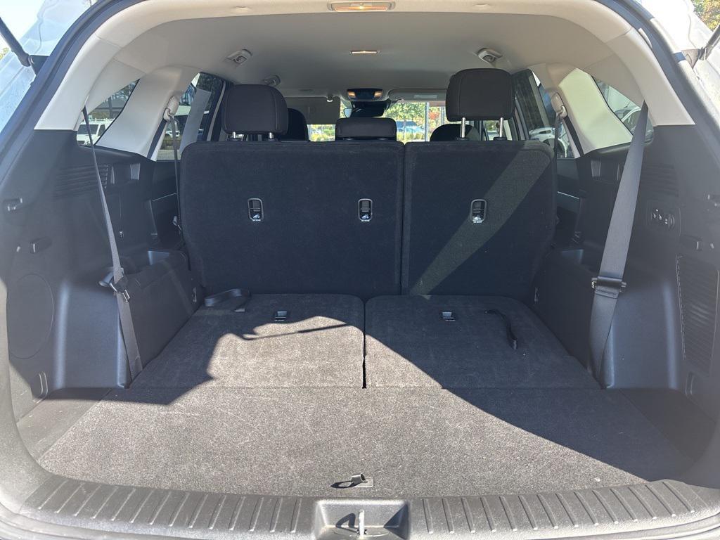 used 2023 Kia Sorento car, priced at $25,888