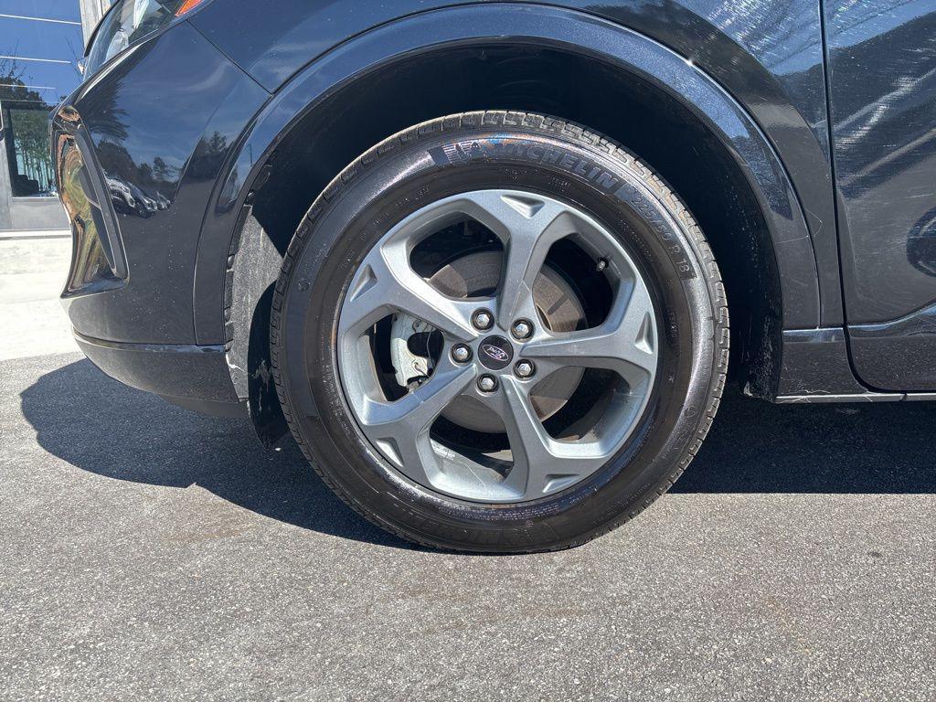 used 2023 Ford Escape car, priced at $25,698