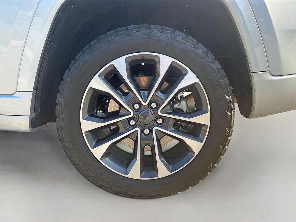 used 2024 Jeep Grand Cherokee 4xe car, priced at $35,499