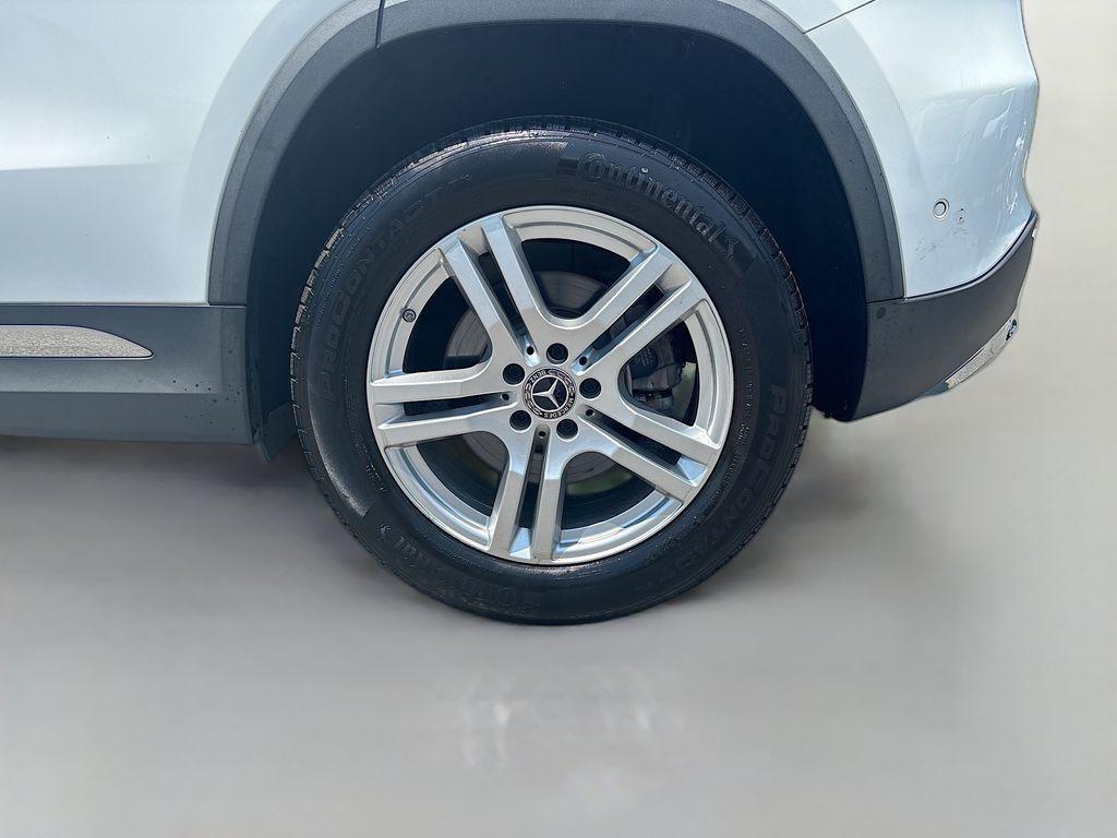 used 2022 Mercedes-Benz GLA 250 car, priced at $27,696