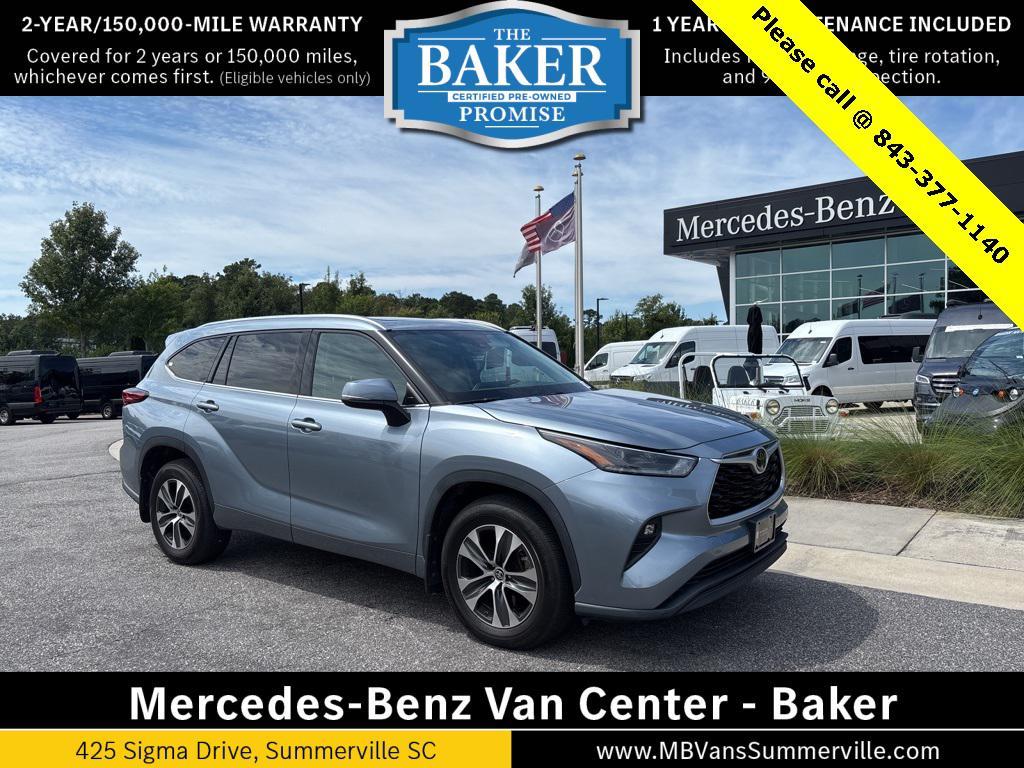 used 2021 Toyota Highlander car, priced at $31,988
