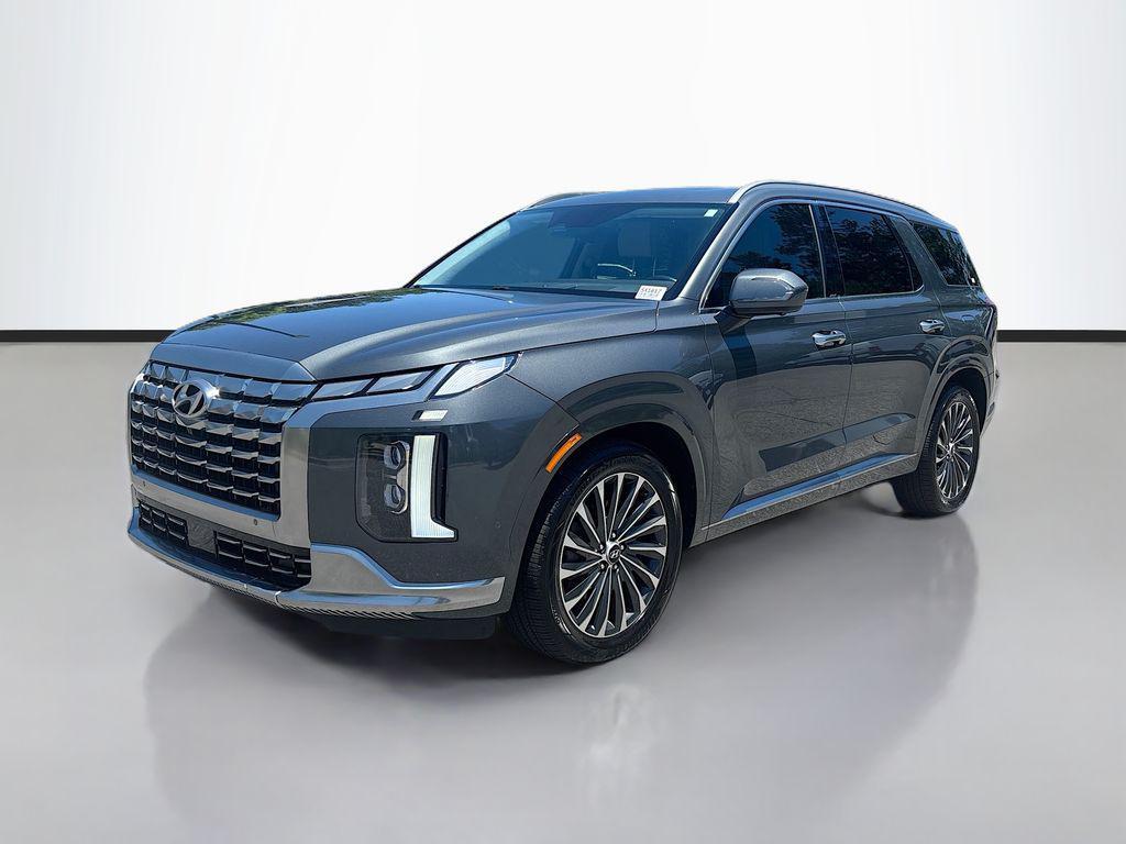 used 2024 Hyundai Palisade car, priced at $37,499