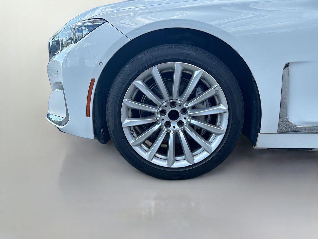 used 2022 BMW 740 car, priced at $35,598