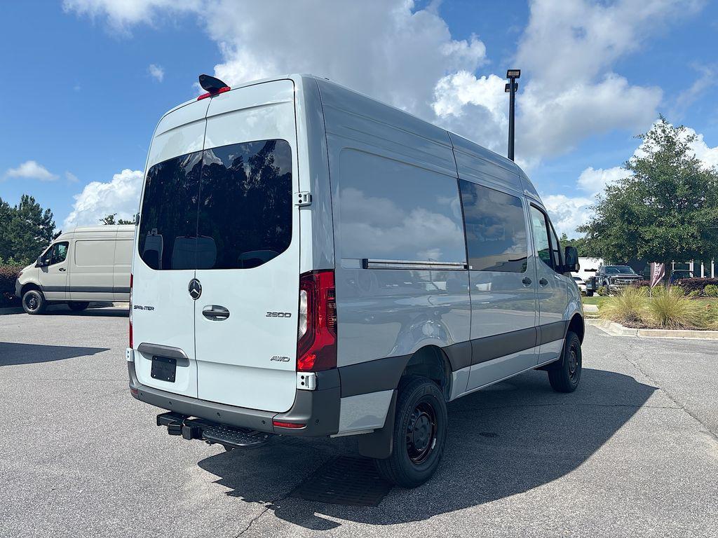 new 2026 Mercedes-Benz Sprinter 2500 car, priced at $78,020