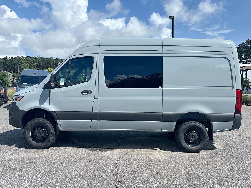 new 2026 Mercedes-Benz Sprinter 2500 car, priced at $78,020