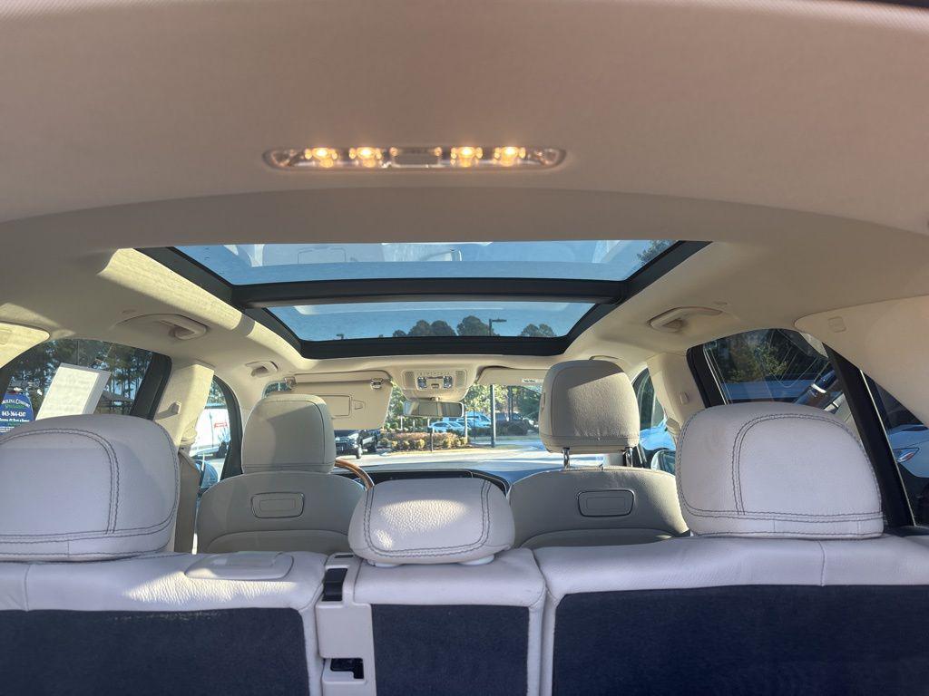 used 2020 Mercedes-Benz GLE 350 car, priced at $31,787