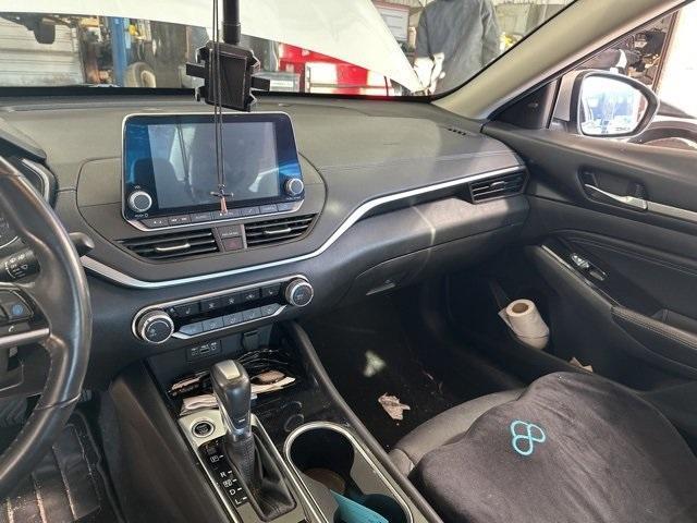 used 2021 Nissan Altima car, priced at $14,000