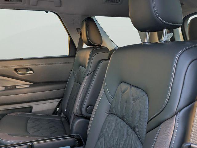 new 2026 Nissan Pathfinder car, priced at $48,741