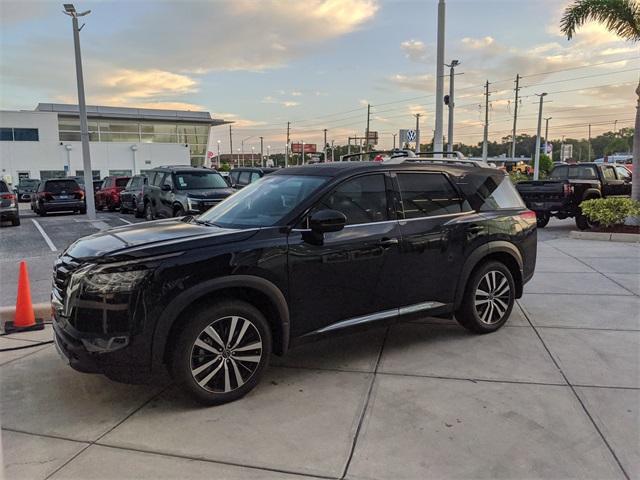 new 2025 Nissan Pathfinder car, priced at $40,835