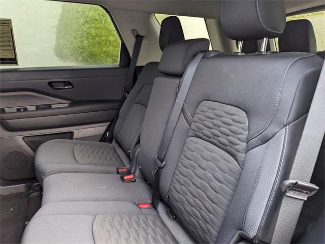 new 2025 Nissan Pathfinder car, priced at $29,243