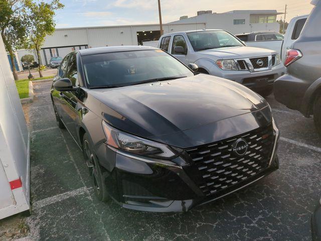 used 2023 Nissan Altima car, priced at $21,577