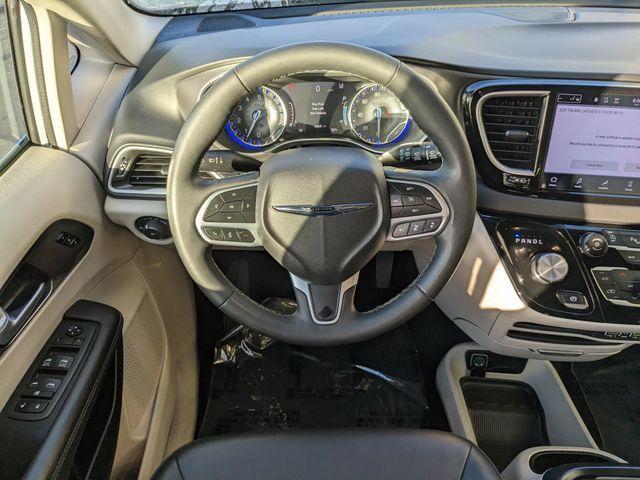 used 2024 Chrysler Pacifica car, priced at $23,777