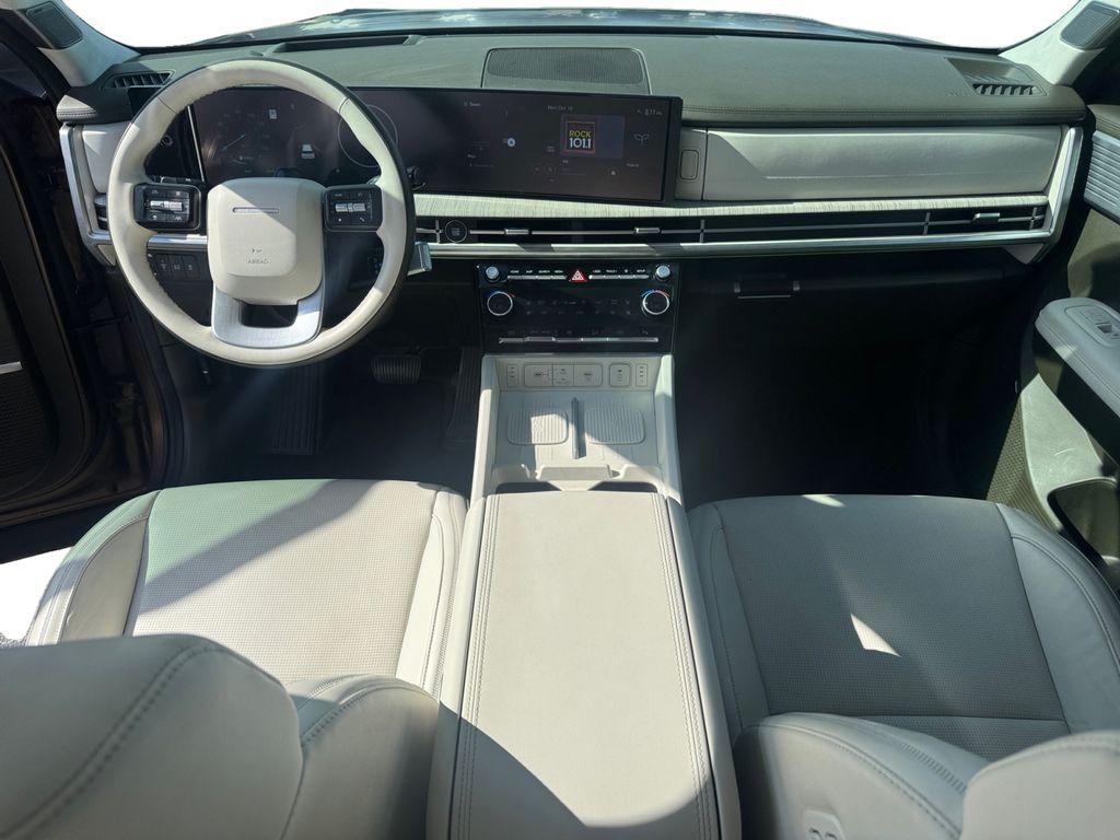 used 2025 Hyundai SANTA FE HEV car, priced at $38,497