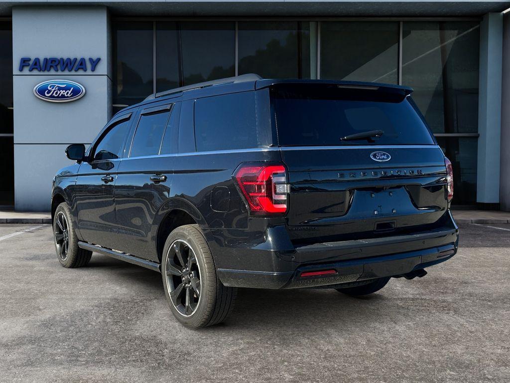 used 2022 Ford Expedition car, priced at $55,297