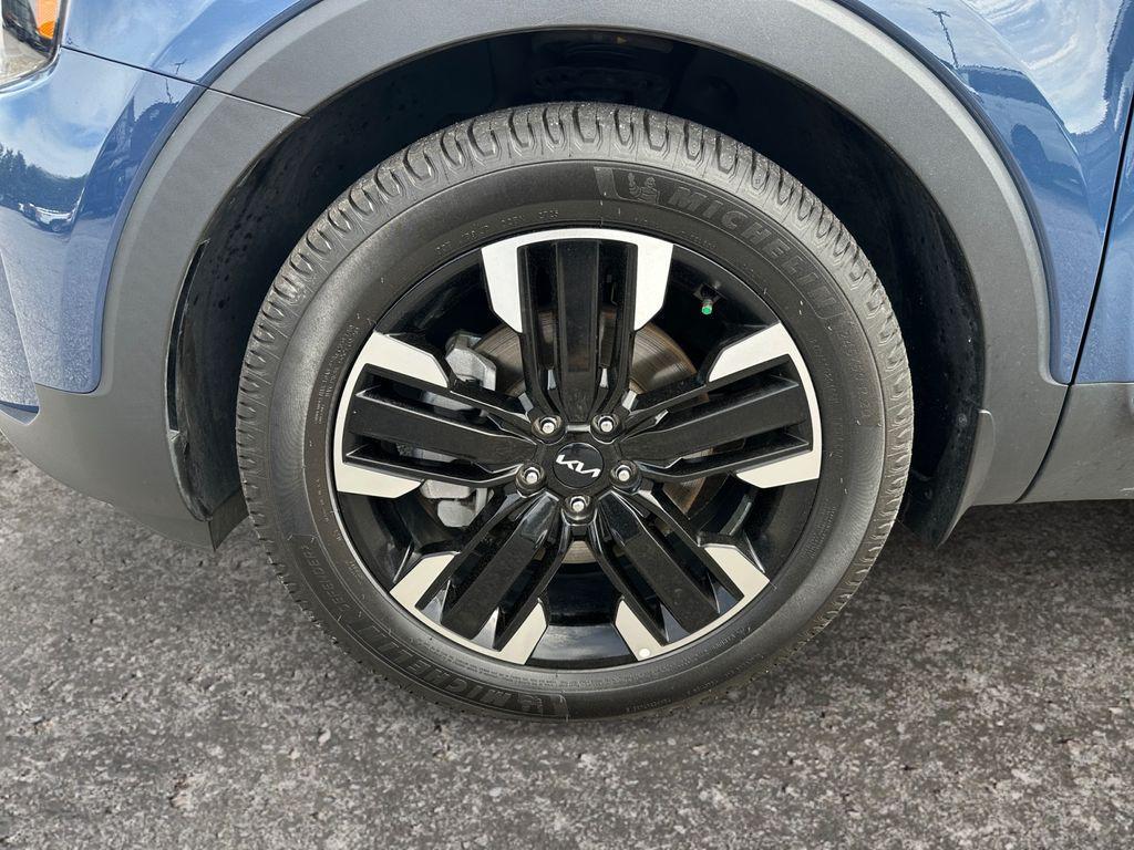 used 2023 Kia Telluride car, priced at $33,896