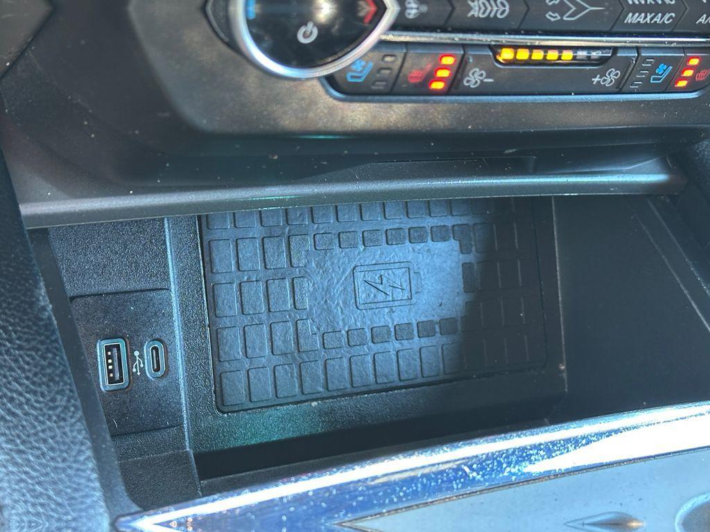 used 2020 Ford Expedition Max car, priced at $25,997