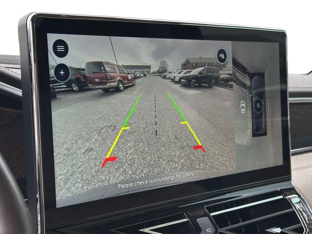 used 2023 Lincoln Navigator car, priced at $64,997