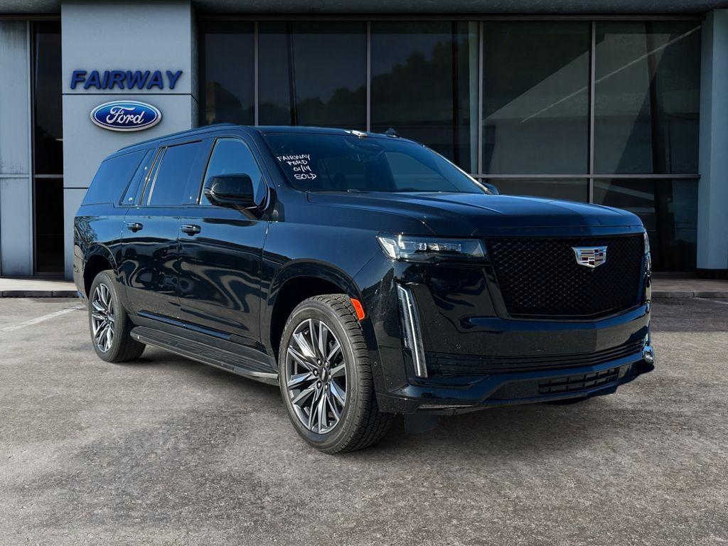 used 2023 Cadillac Escalade ESV car, priced at $64,497
