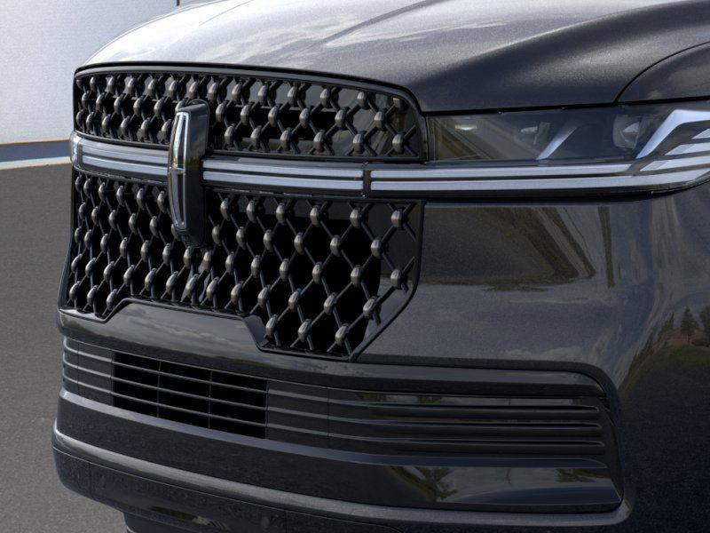 new 2026 Lincoln Navigator car, priced at $114,766