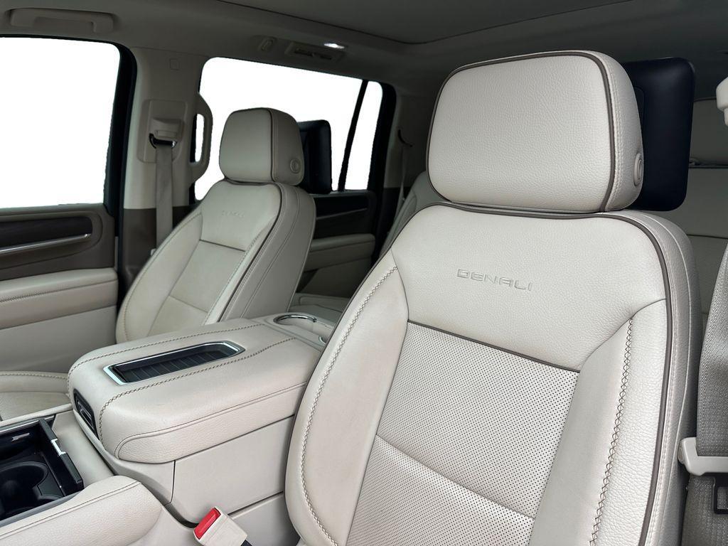used 2021 GMC Yukon XL car, priced at $42,396