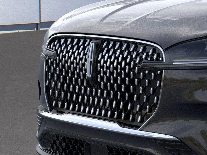 new 2025 Lincoln Aviator car, priced at $75,710
