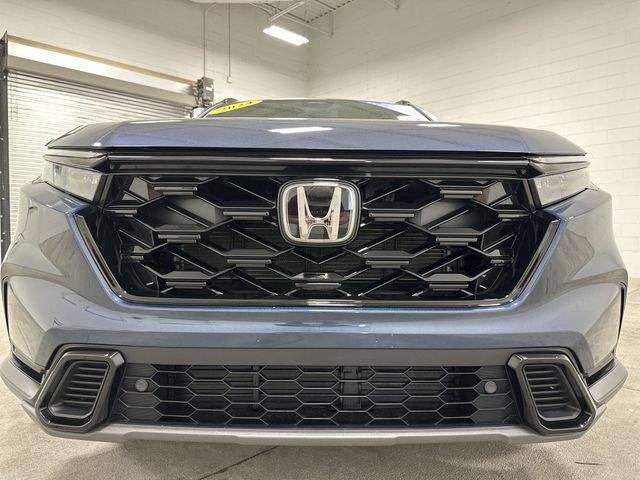 used 2024 Honda CR-V Hybrid car, priced at $34,000