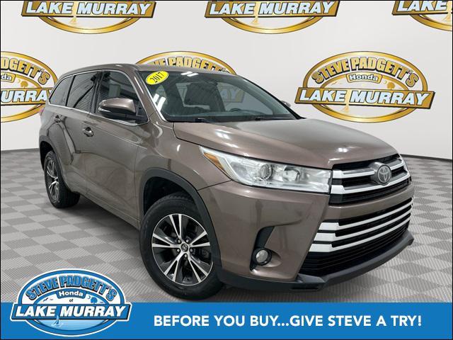 used 2017 Toyota Highlander car, priced at $13,000