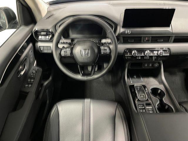 new 2026 Honda Pilot car, priced at $46,228