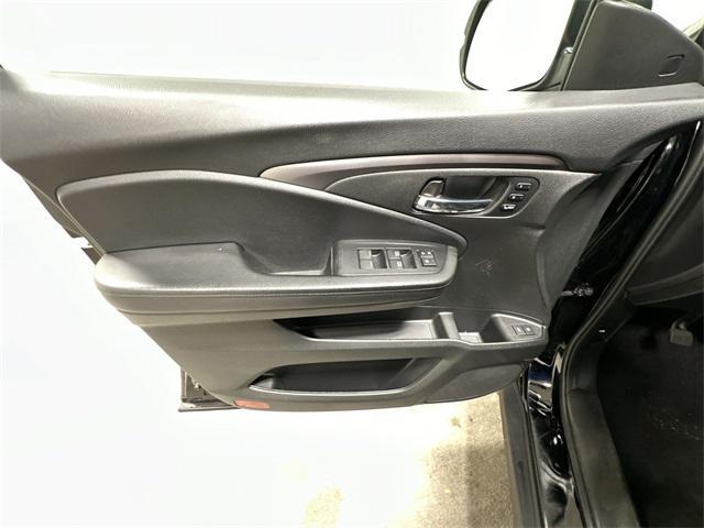 used 2021 Honda Pilot car, priced at $27,500