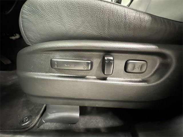 used 2021 Honda Pilot car, priced at $27,500