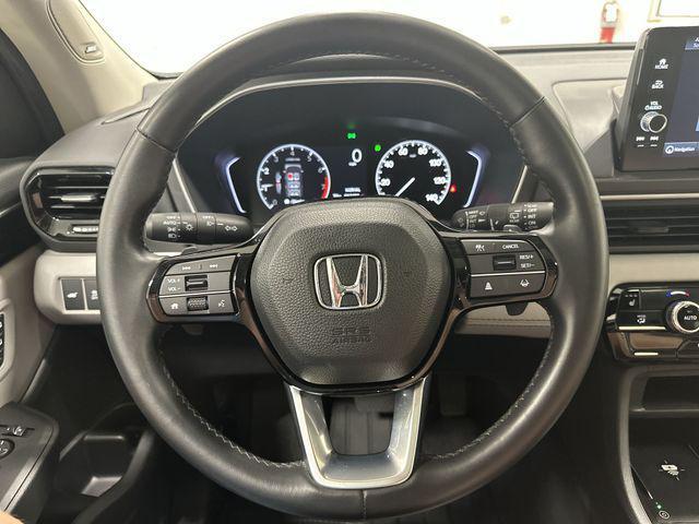 used 2025 Honda Pilot car, priced at $47,364