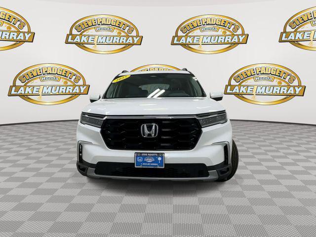 used 2025 Honda Pilot car, priced at $47,364