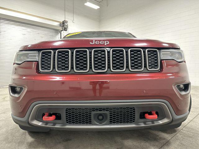 used 2017 Jeep Grand Cherokee car, priced at $13,713