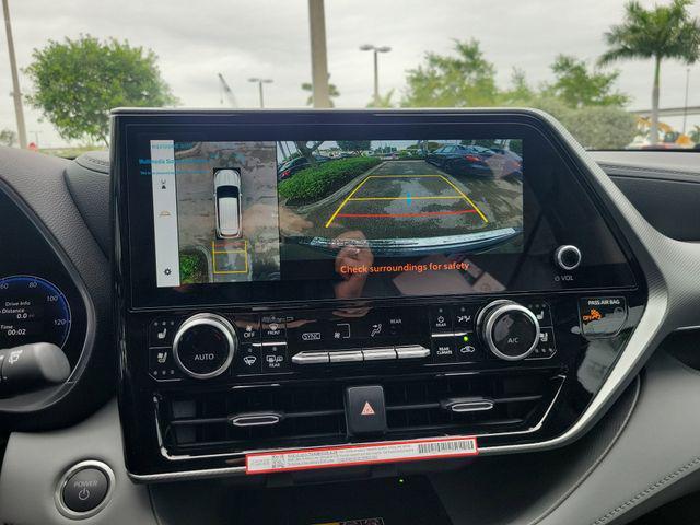 new 2026 Toyota Highlander Hybrid car, priced at $57,802