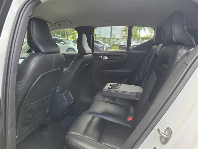 used 2022 Volvo XC40 car, priced at $13,399