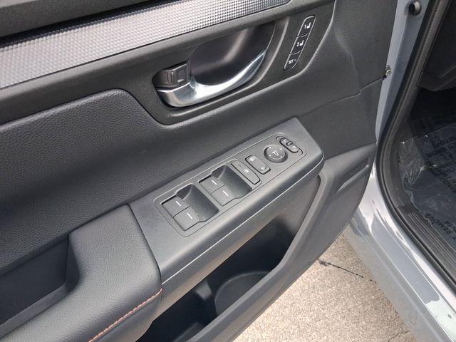 used 2025 Honda CR-V Hybrid car, priced at $33,549
