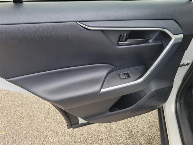 used 2025 Toyota RAV4 Hybrid car, priced at $25,929