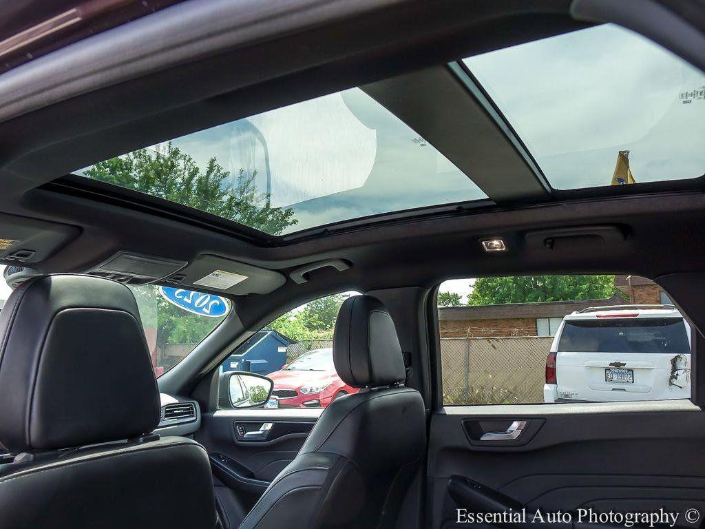used 2023 Ford Escape car, priced at $24,412