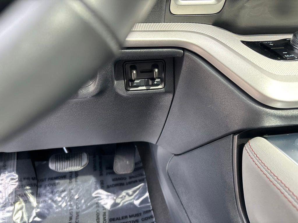 used 2025 Ford Expedition car, priced at $58,000