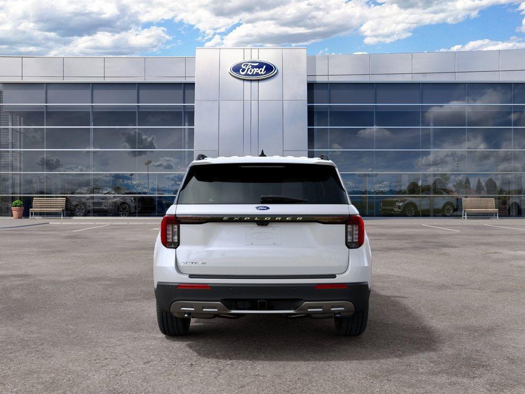 new 2027 Ford Explorer car, priced at $40,379