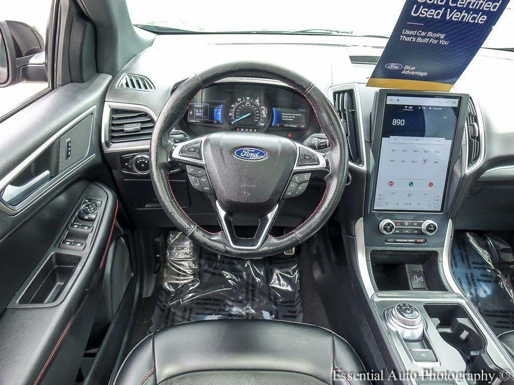used 2024 Ford Edge car, priced at $29,980