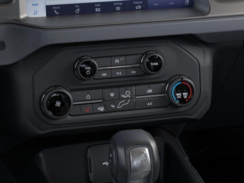 new 2025 Ford Bronco car, priced at $40,083