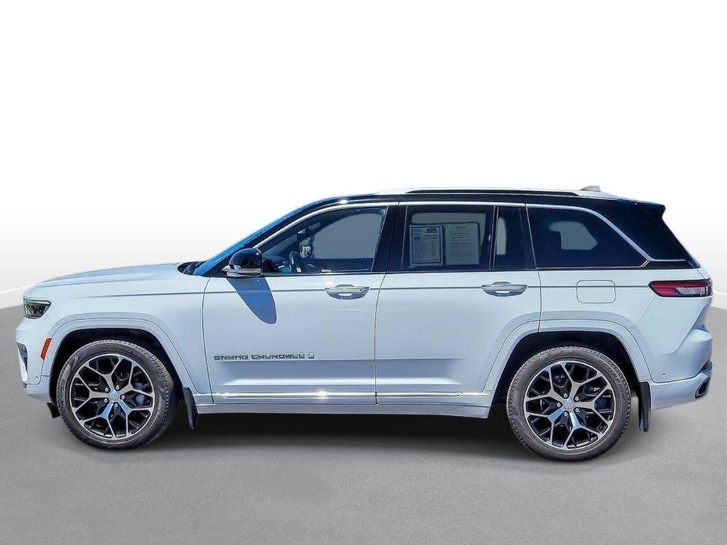 used 2022 Jeep Grand Cherokee car, priced at $34,112