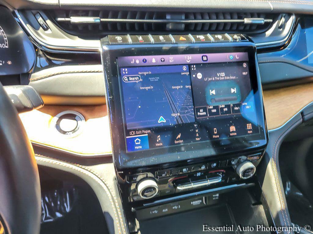 used 2022 Jeep Grand Cherokee car, priced at $34,112