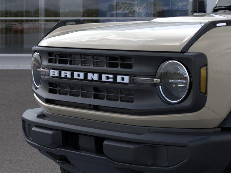 new 2025 Ford Bronco car, priced at $40,283