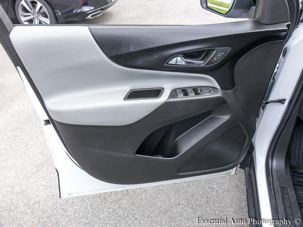 used 2024 Chevrolet Equinox car, priced at $22,800