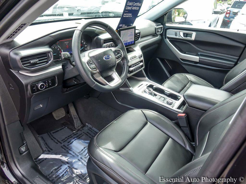 used 2024 Ford Explorer car, priced at $40,000