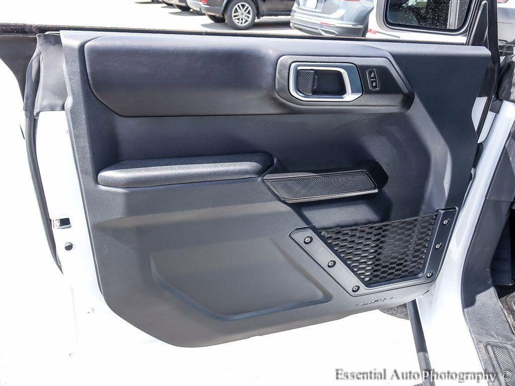 used 2025 Ford Bronco car, priced at $51,422